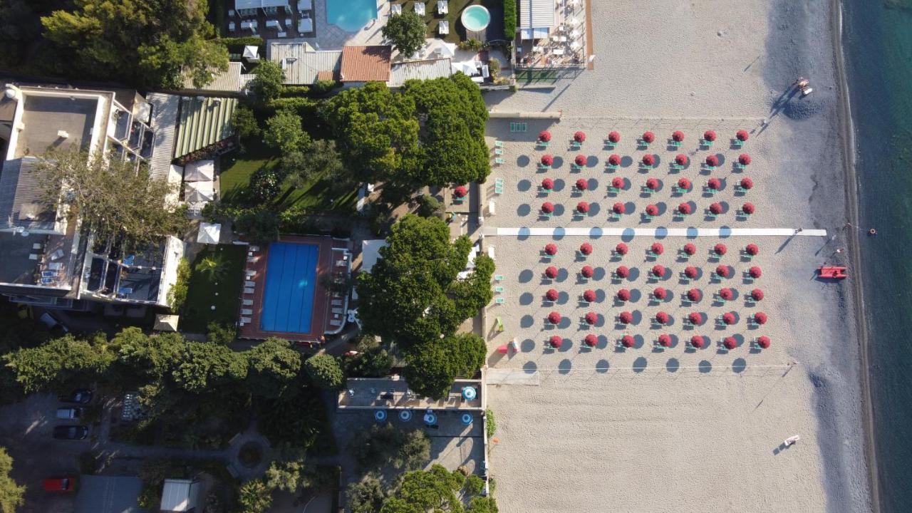 Hotel Eden Park Diano Marina Exterior foto